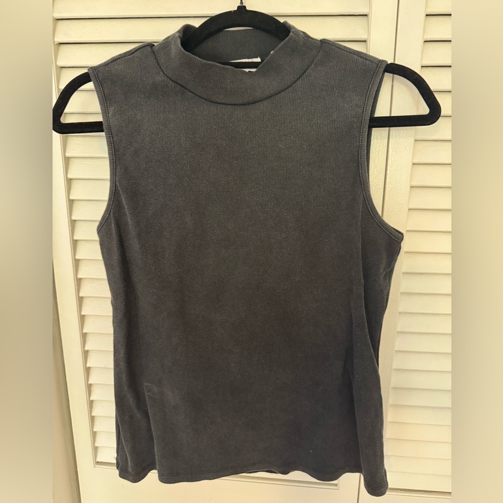 Women’s Cyrus Charcoal Micro-ribbed Mock Neck Sleeveless Top Size L